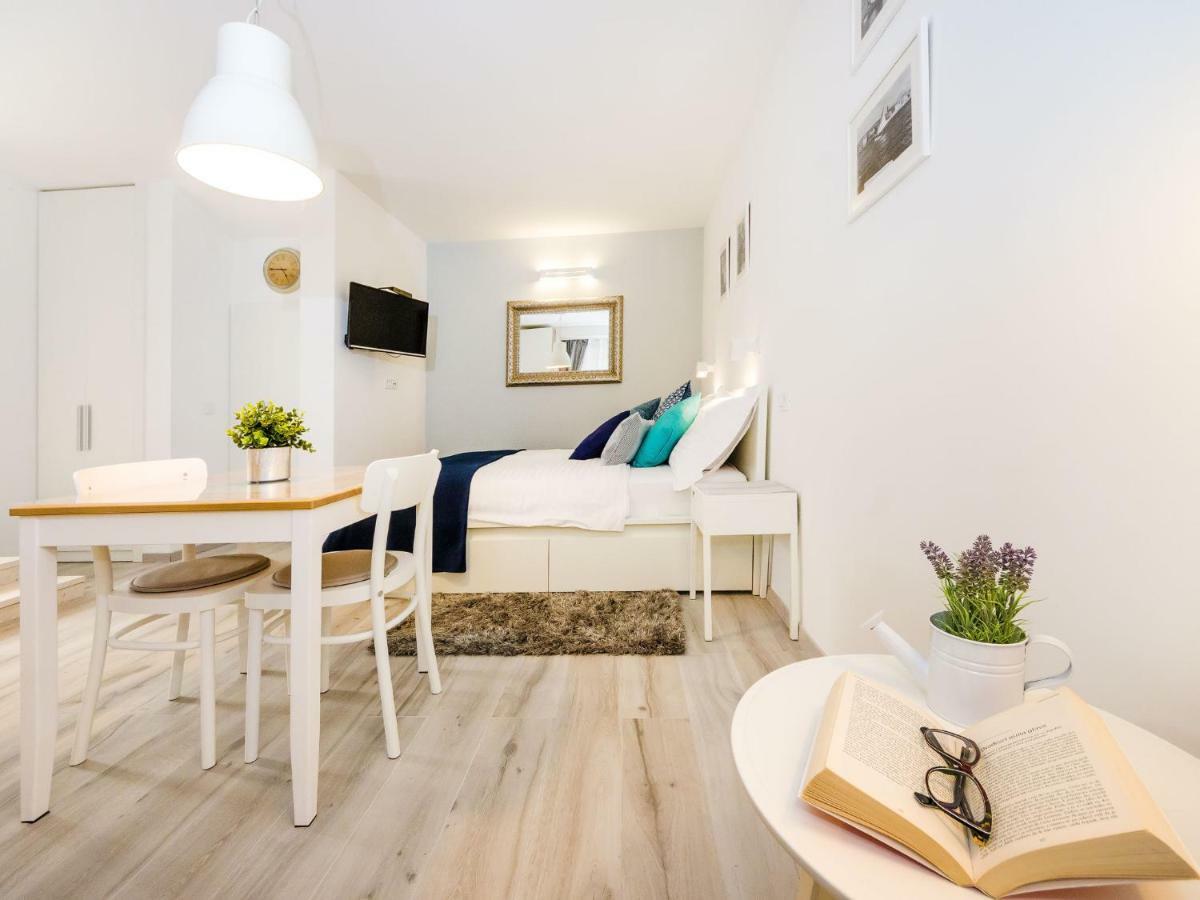 וודיצה Navis Luxury Apartments מראה חיצוני תמונה