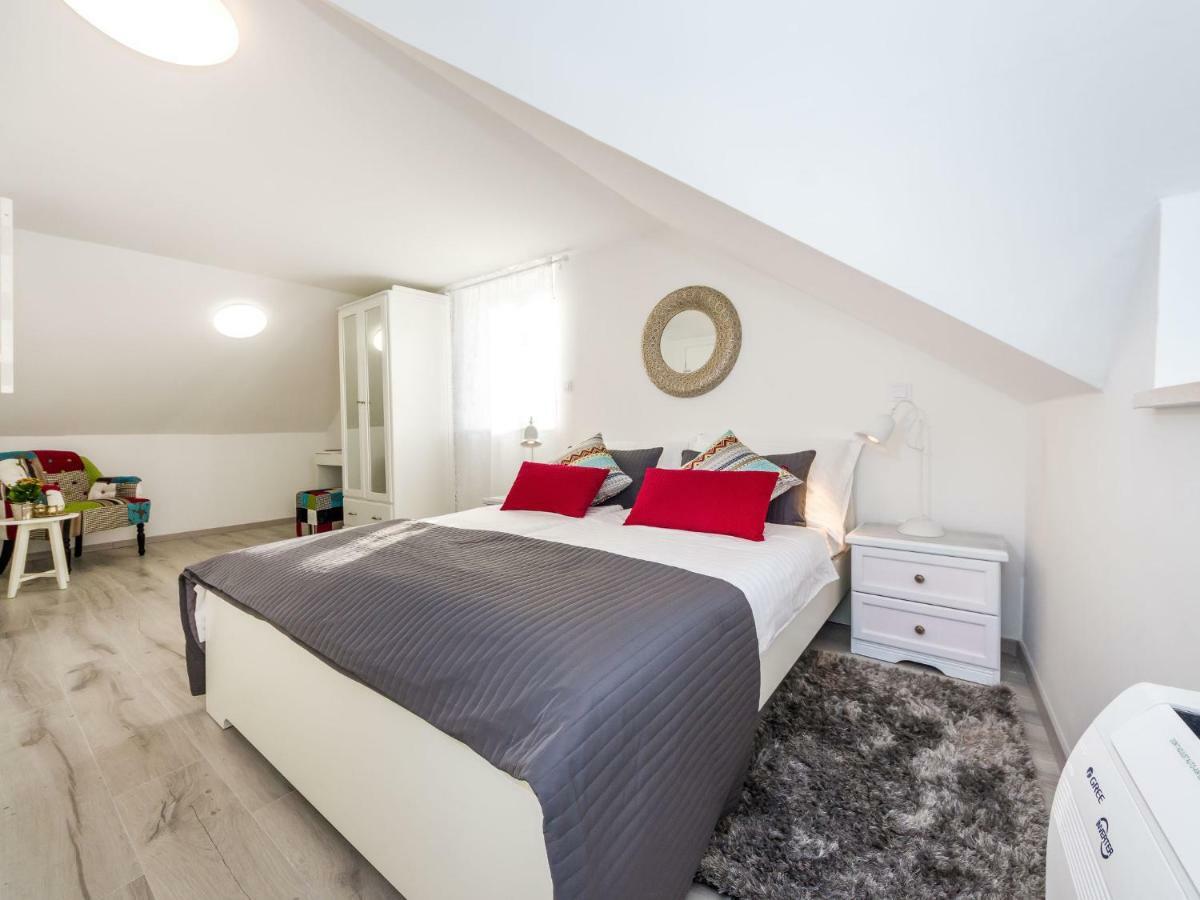 וודיצה Navis Luxury Apartments מראה חיצוני תמונה