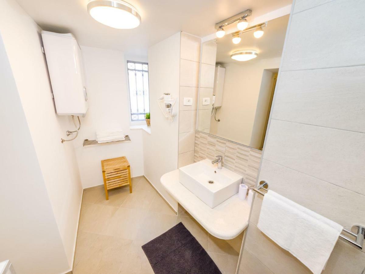 וודיצה Navis Luxury Apartments מראה חיצוני תמונה